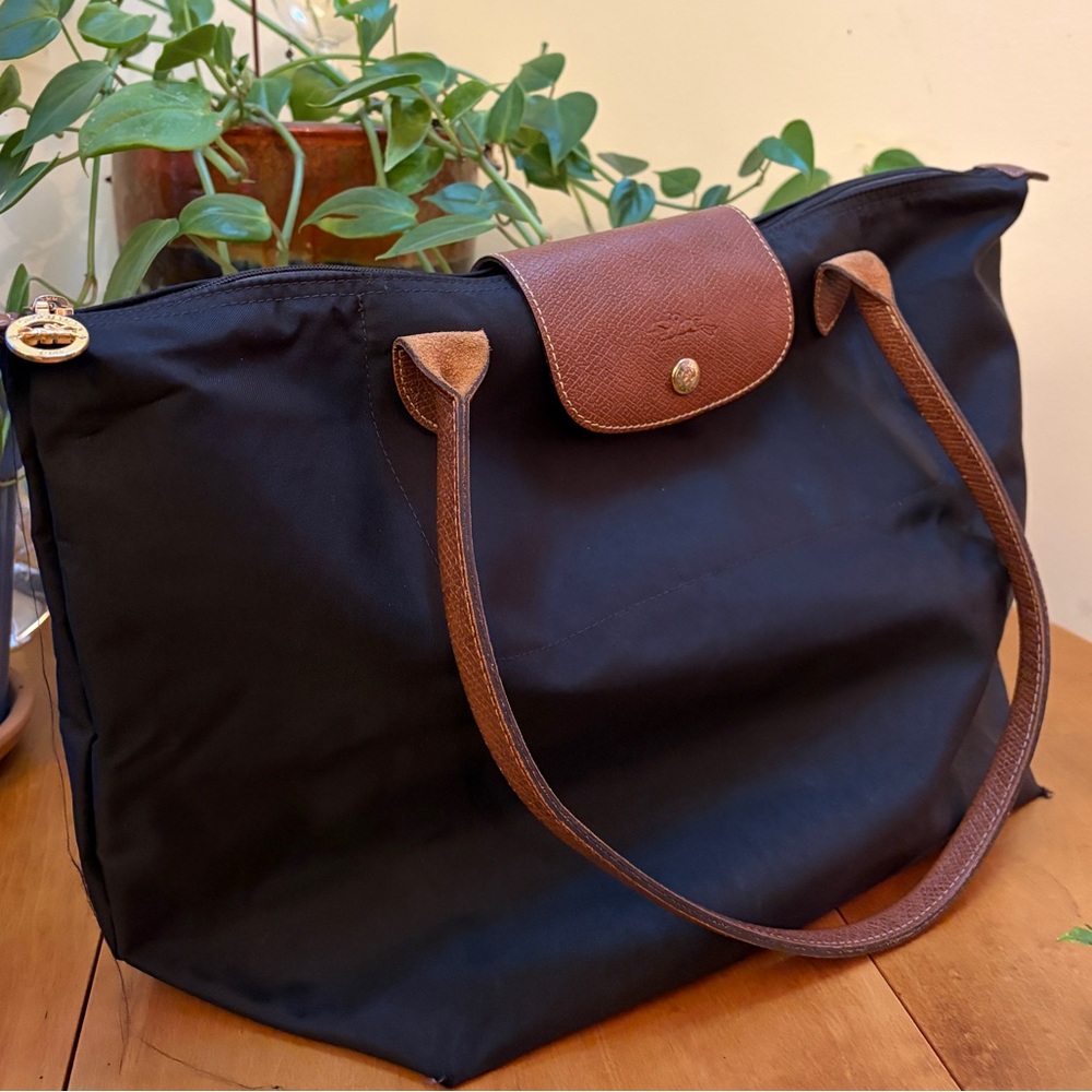 Le Pilage Black Large Tote Bag (Longchamp)